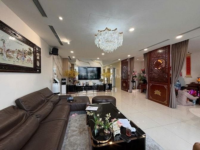 Bán tòa nhà văn phòng Xã Đàn, Đống Đa, Dt 150m2, 9t, mt 6.5m, 