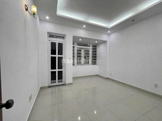 Cần tiền bán nhanh nhà Lý Chiêu Hoàng Phường 10 Quận 6 