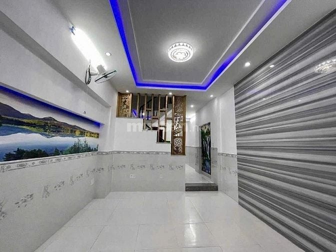 Cần tiền bán nhanh nhà Lý Chiêu Hoàng Phường 10 Quận 6 