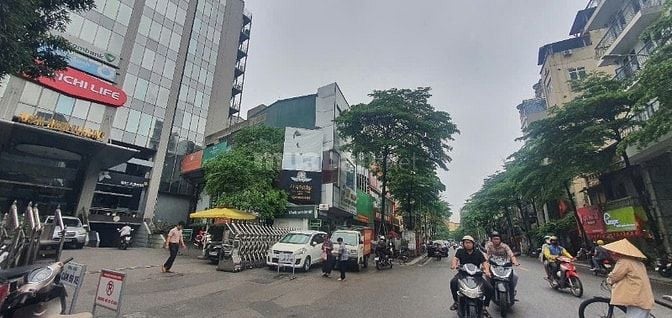 Bán nhà mặt phố Khâm Thiên, Đống Đa, DT 130m2, 5t, mt 4.2m, giá 51.5 t