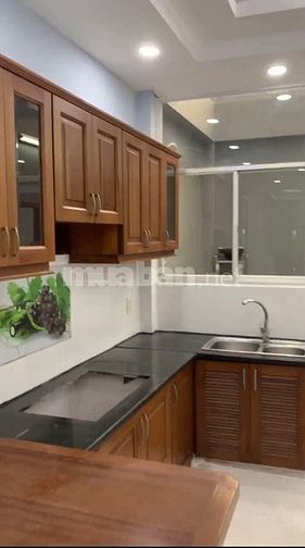 Nhà MT đường số 51 trệt 3 lầu 4PN 5WC tiện ở và làm cty