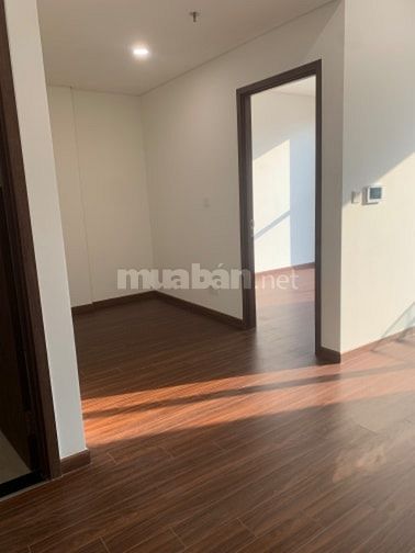 Cho thuê căn hộ cao cấp vị trí đẹp nhất Oceanpark 1 