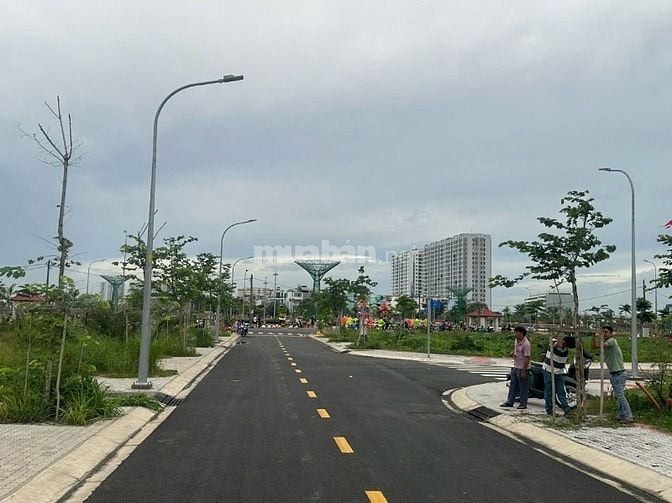 Đất chính chủ gần bến xe quận 8 