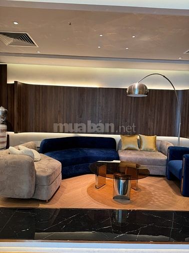 Mặt bằng đẹp Hàm Nghi Q1, full nội thất, sẵn sàng khai thác