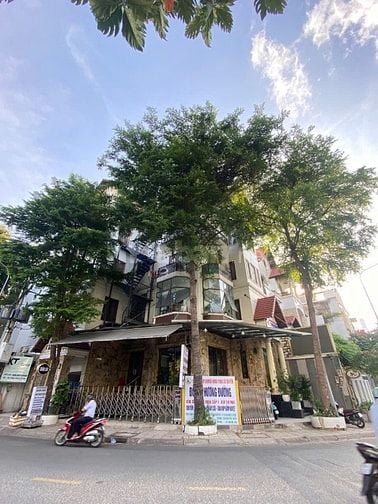 Bán nhà Góc 2 mặt tiền 46-48 Diệp Minh Châu, P.Tân Sơn Nhì, Q.Tân Phú