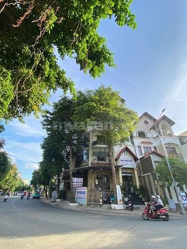 Bán nhà Góc 2 mặt tiền 46-48 Diệp Minh Châu, P.Tân Sơn Nhì, Q.Tân Phú