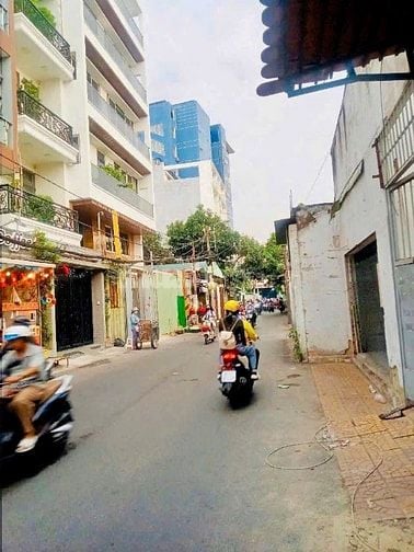 Bán lô đất đẹp góc 2 mặt hẻm xe tải (5x13) 350/112 NGUYỄN VĂN LƯỢNG Gv