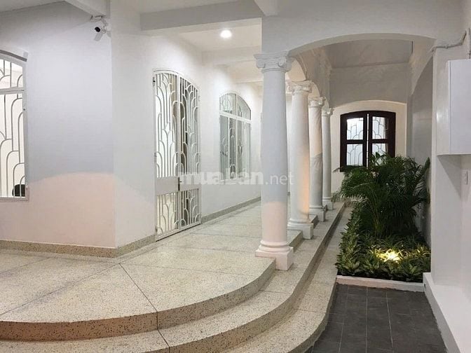 Giảm 15 Tỷ Bán Gấp Biệt Thự Nội Bộ Nguyễn Văn Trỗi, 8x30m, 210m2, 2Lầu