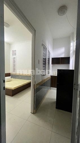 Chính chủ cho thuê phòng Full nội thất Tách Bếp Cực rộng giá 3tr6