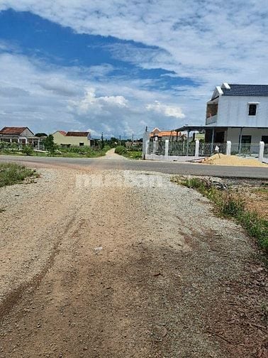 CHÍNH CHỦ LÔ ĐẤT RẺ GẦN BIỂN XÃ ĐỨC THẮNG MỘ ĐỨC QUẢNG NGÃI