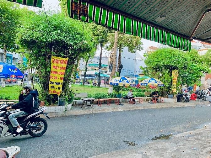MẶT BẰNG VIEW GÓC 2Mặt tiền + CÔNG VIÊN 180m2