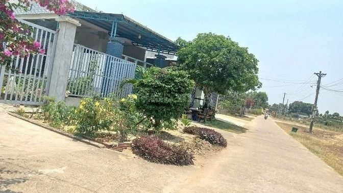 CHÍNH CHỦ LÔ ĐẤT RẺ GẦN BIỂN XÃ ĐỨC THẮNG MỘ ĐỨC QUẢNG NGÃI
