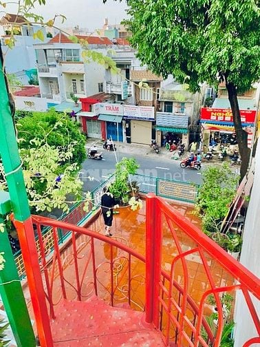 MẶT BẰNG VIEW GÓC 2Mặt tiền + CÔNG VIÊN 180m2