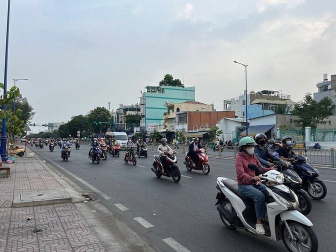 BÁN ĐẤT SHR ĐƯỜNG TÊN LỬA, BÌNH TÂN .120M2 , HXH THÔNG