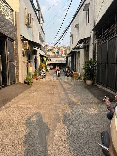 BÁN ĐẤT SHR ĐƯỜNG TÊN LỬA, BÌNH TÂN .120M2 , HXH THÔNG