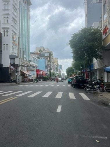 BÁN GẤP NHÀ MẶT TIỀN CAO THẮNG, QUẬN 10 – VỊ TRÍ VÀNG KINH DOANH ĐỈNH 