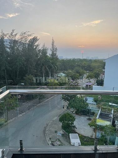 Cho thuê Nhà mặt phố tại Dương Hồng Garden House, Nguyễn Văn Linh, Bìn