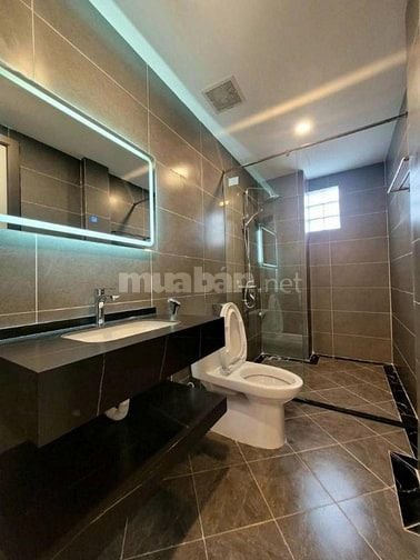 THẠCH BÀN. NHÀ LÔ GÓC 6 TẦNG- NGÕ THÔNG Ô TÔ. THANG MÁY - 13 TỶ 