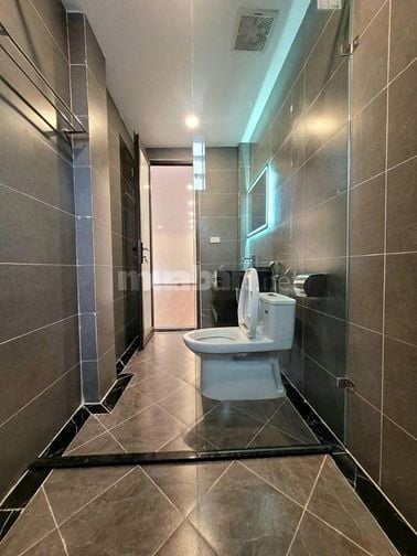 THẠCH BÀN. NHÀ LÔ GÓC 6 TẦNG- NGÕ THÔNG Ô TÔ. THANG MÁY - 13 TỶ 