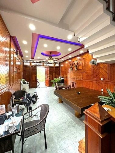 🌟 SIÊU PHẨM NHÀ GỖ – 3 TẦNG ĐÚC – PHƯỚC LÝ 2, CẨM LỆ – GIÁ CHỈ 4,5
