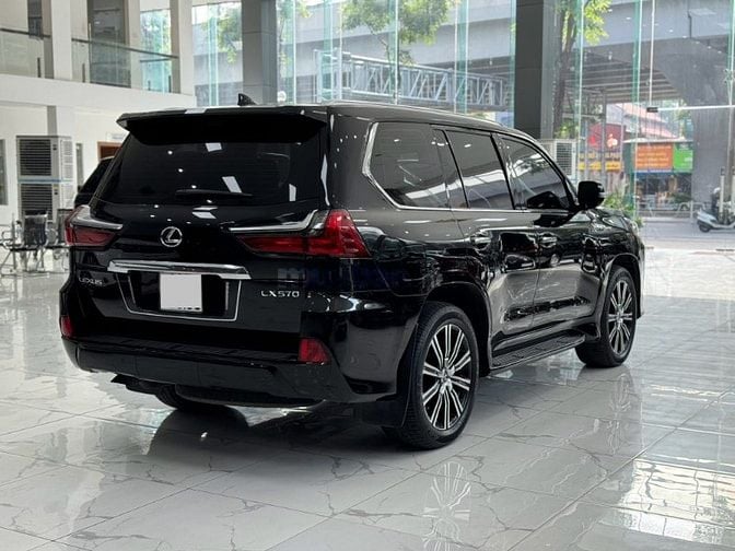 Bán Lexus LX570 sản xuất 2019, 1 chủ từ mới, tên công ty, biển Hà Nội.