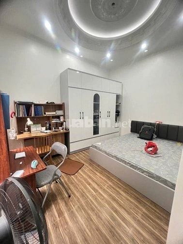 CHÍNH CHỦ BÁN NHÀ KÈM NỘI THẤT Đ NGUYỄN THANH TUYỀN, TÂN BÌNH, GIÁ TỐT