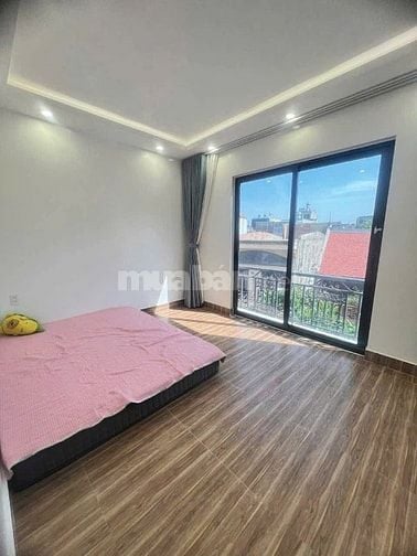 CHÍNH CHỦ BÁN NHÀ KÈM NỘI THẤT Đ NGUYỄN THANH TUYỀN, TÂN BÌNH, GIÁ TỐT