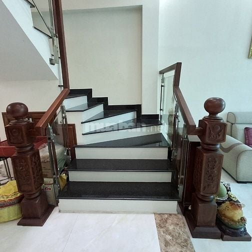 NHÀ ĐẸP 3 TẦNG – TRUNG TÂM HẢI CHÂU – Ở NGAY, Ô TÔ TỚI TẬN CỬA!