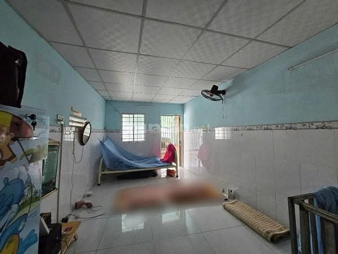  2,96tỷ Nhà 2 lầu P8Q8 , cách mt 30 mét vị trí đẹp SHR khu hiện hữu