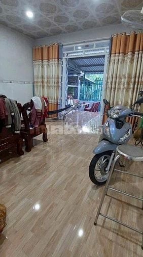 Nợ bán gấp nhà lê minh nhựt, củ chi dt 131m1 giá 890 triệu,sổ riêng 