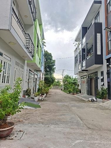 Bán lô đất 59m2 hẻm 7m khu dân cư Quận 12 giá 3,65 tỷ