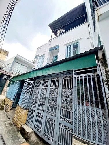 Nhà Huỳnh Tấn Phát Q7 DT : 72 m2 ngang 8 m Chỉ 5 tỷ Thương Lượng 