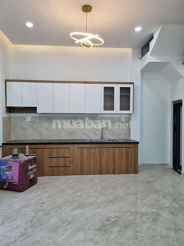 Ngộp bán gấp nhà 2lau,Nguyễn Văn Đậu,BThanh,HXH,khu phân lô,hơn 6ty 