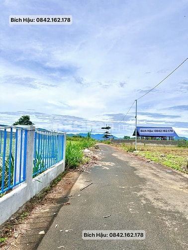 Lô góc 2 mặt tiền ở P3 - Bảo Lộc, ngay điểm xuống cao tốc