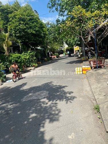 Bán nhà MTNB D14A khu nội bộ Tây Thạnh, dt 4x14m cấp 4 giá 7,5 tỷ