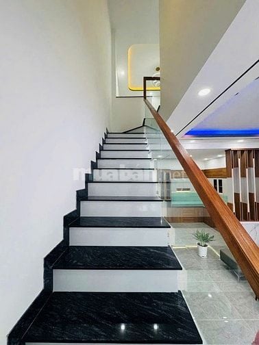 BÁN NHÀ MỚI HOÀN THIỆN - GẦN CHỢ , BỆNH VIỆN 5 x 21m SHR