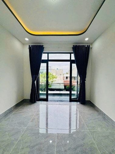 BÁN NHÀ MỚI HOÀN THIỆN - GẦN CHỢ , BỆNH VIỆN 5 x 21m SHR