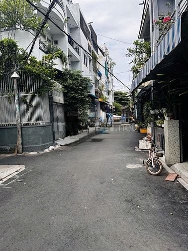 Cho thuê nhà hẻm 3m(BG)Trịnh Đình Trọng, P.H.Thạnh, Q.T.Phú giá 8.5tr
