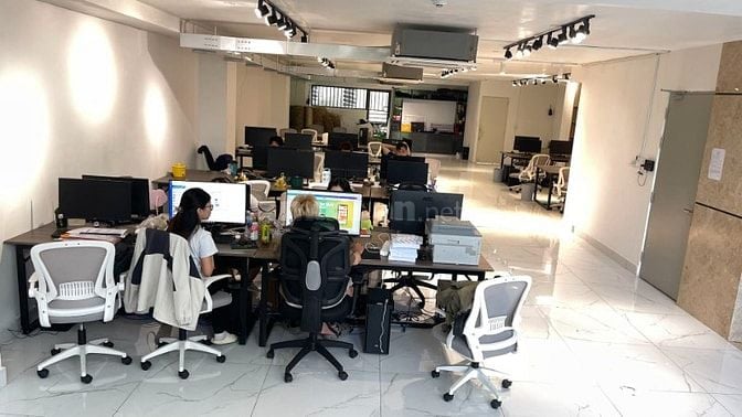 Cho thuê văn phòng tầng trệt tòa nhà Cư xá Bắc Hải