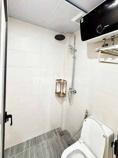 Dòng Tiền Ổn Định 70tr/Tháng! Tòa Nhà Căn Hộ Gia Thụy, Long Biên. 