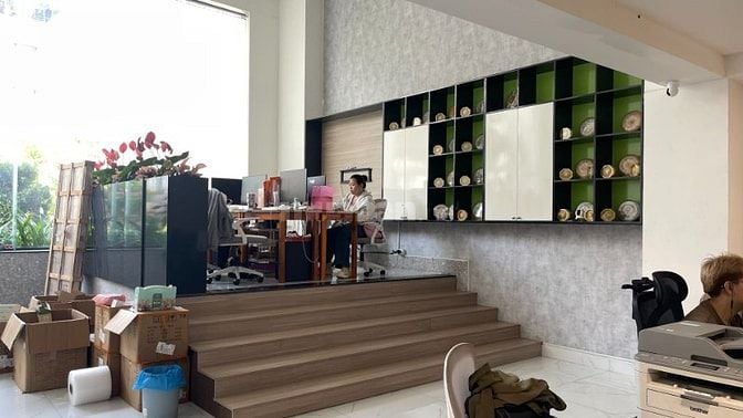 Cho thuê văn phòng tầng trệt tòa nhà Cư xá Bắc Hải