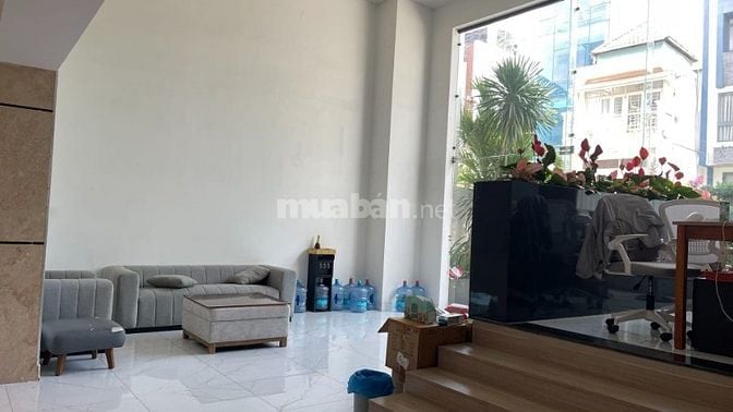 Cho thuê văn phòng tầng trệt tòa nhà Cư xá Bắc Hải