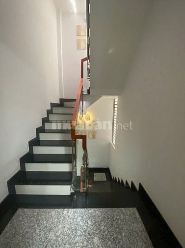 BÁN NHÀ ĐƯỜNG CẦM BÁ THƯỚC, Q. PHÚ NHUẬN 