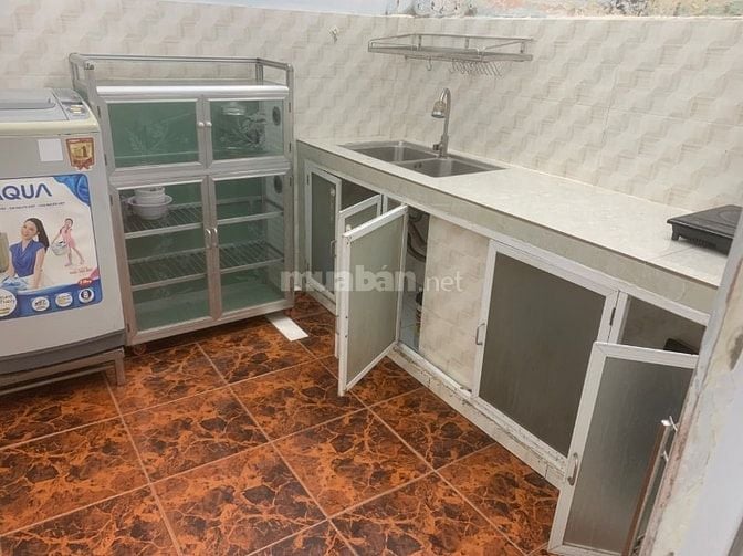Cho thuê nhà nguyên căn hẻm nhựa 6m thông 2 đầu, gần Aeonmall Tân Phú.