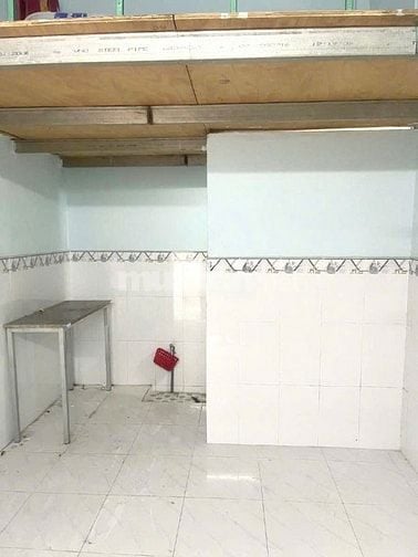 Làm ăn thua lỗ nên bán nhà trọ 1 kiot và 4 phòng ở Hóc Môn 850 triệu