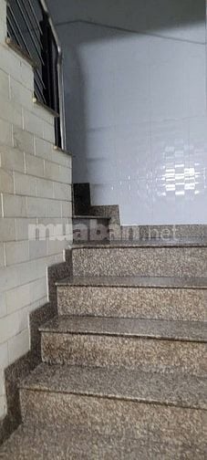 Cho thuê nhà Thoại Ngọc Hầu, diện tích 186m2, hẻm xe tải, giá 15 triệu