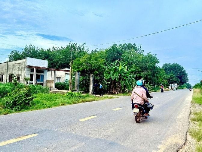 ĐẤT TP.HCM-NẰM TRÊN MẶT TIỀN ĐƯỜNG 42M
