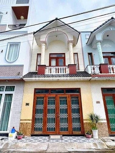 Chủ cần tiền nên bán gấp căn nhà ở Bình Chánh
