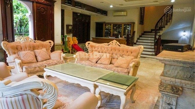 CHÍNH CHỦ BÁN GẤP BIỆT THỰ PHÁP VÂN 275 MÉT 50 TỶ LH 0965986925