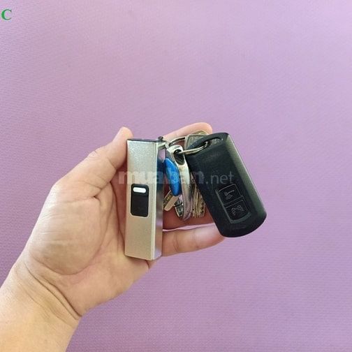 Siêu Phẩm Bảo Vệ Cá Nhân – Móc Khóa Chích Điện